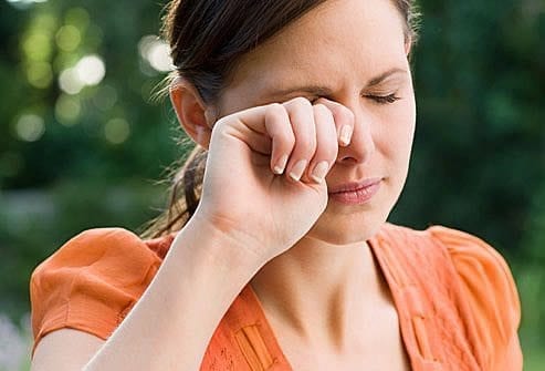 Cure Seasonal Allergies Naturally: 4 Body-Boosters | Eyes Allergies 1 Eyes Allergies 1 | Cure Seasonal Allergies Naturally: 4 Body-Boosters