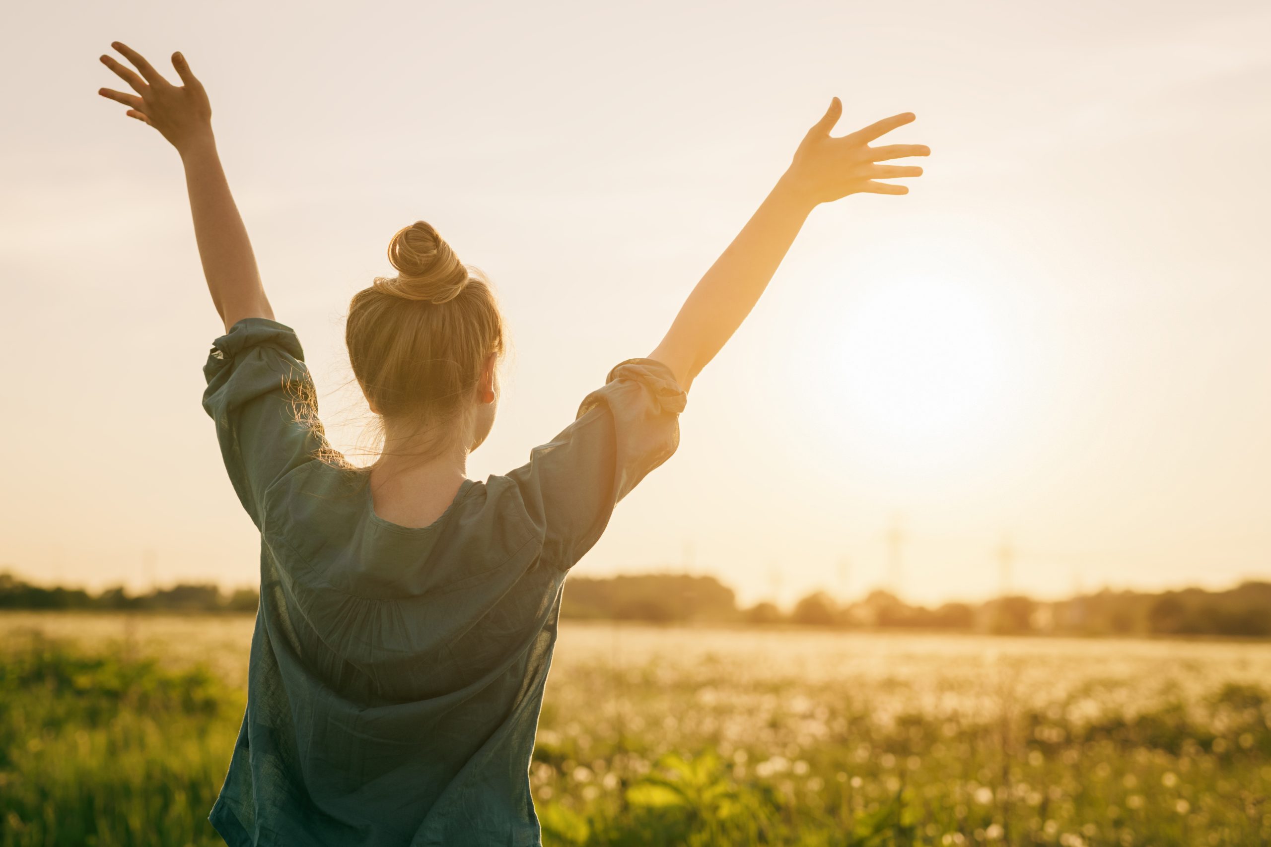 Discovering the Healing Power of Ho'oponopono: A Practice of Forgiveness | Hooponopono girl stand feel freedom with arms stretched scaled Ho'oponopono - girl stand feel freedom with arms stretched