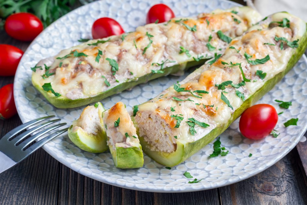3 Easy Hacks to End Picky Eating And How to Help Your Kids to Eat Healthier | picky eating Zucchini boats stuffed with ground meet and topped with cheese picky eating - Zucchini boats stuffed with ground meet and topped with cheese