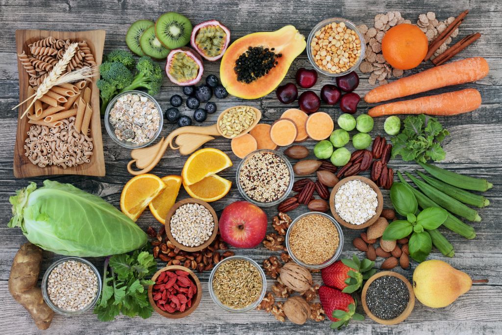 7 Best Tips to Heal Your Gut After Anorexia and Other Eating Disorders | Anorexia different nutrious food fruits vegetables Anorexia - different nutritious food, fruits, vegetables